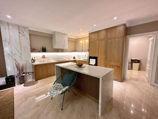 Tirane, jepet me qera Vile 550 m² 6.500 Euro (Akacia Hills)