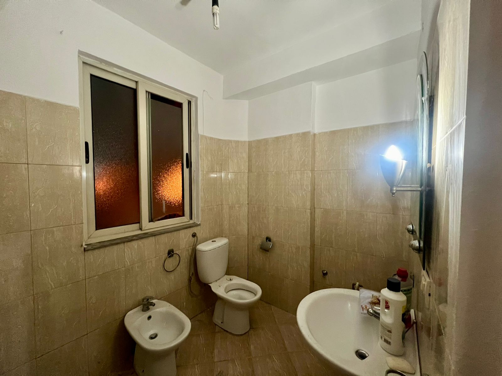 Qira Apartament 4+1, “Mine Peza”, Tiranë.