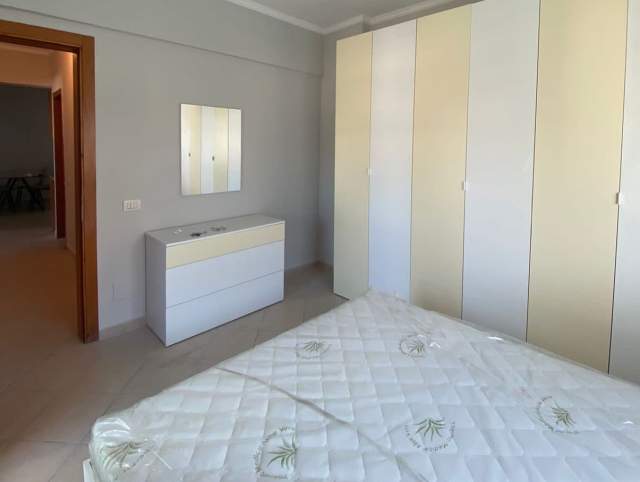 Tirane, jepet me qera apartament 2+1+BLK Kati 8, 80 m² 450 Euro (mikel maruli)
