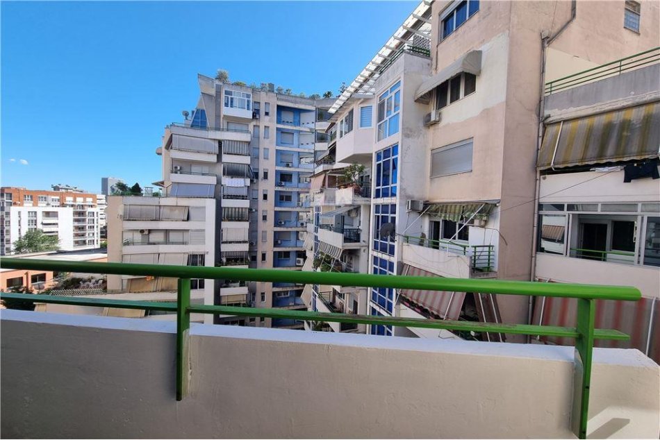 Tirane, shitet apartament 2+1 Kati 7, 80 m² 165,000 € (Kompleksi Halili - Rruga e Dibrës - Selvia)