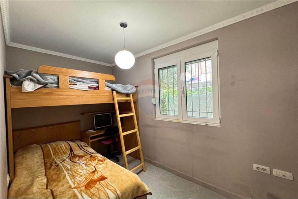 Tirane, shitet apartament 2+1 Kati 1, 78 m² 125.000 € (Rruga Mine Peza)