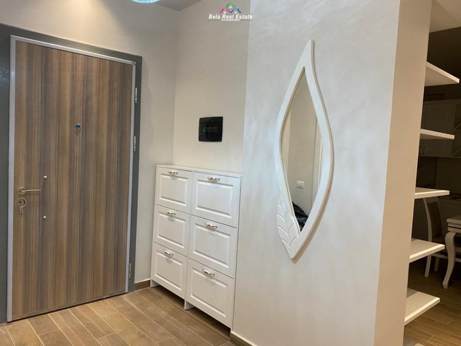 Tirane, jepet me qera apartament 2+1 Kati 4, 120 m² 550 € (rruga e Kavajes)