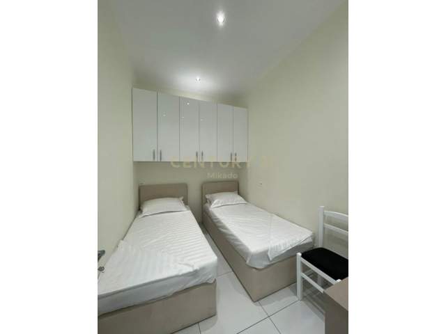 Tirane, jepet me qera apartament 2+1+BLK Kati 2, 90 m² 350 Euro (Jordan Misja)