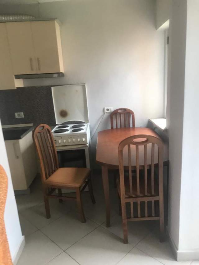 Tirane, jepet me qera apartament 1+1 Kati 5, 51 m² 30.000 Leke (Kongresi i Manastirit)