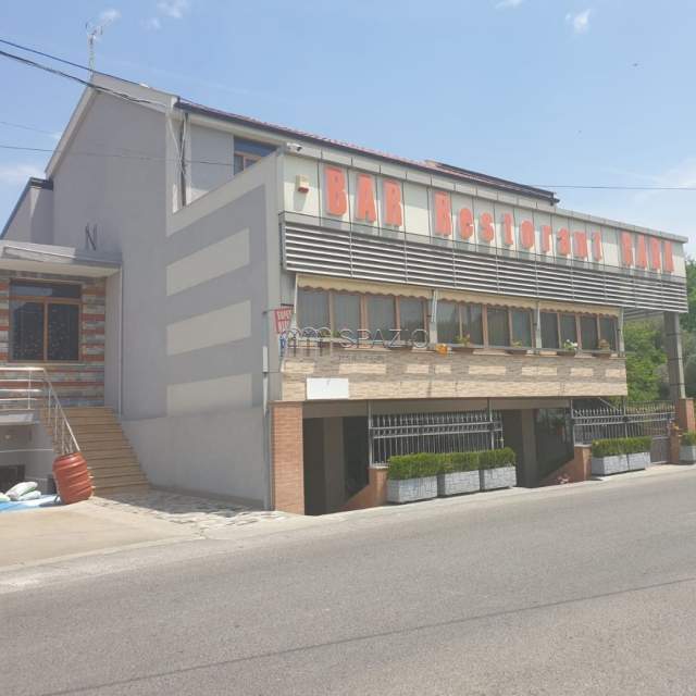 Gjiri Lalezit, shitet bar-resorant 550 m² 240.000 Euro (Gjiri i lalezit)