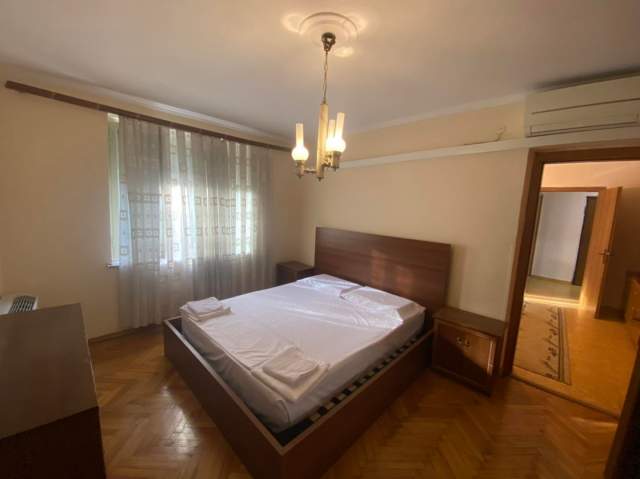 Tirane, shitet apartament 2+1 Kati 3, 100 m² 140.000 Euro (BLV. Zhan Dark)