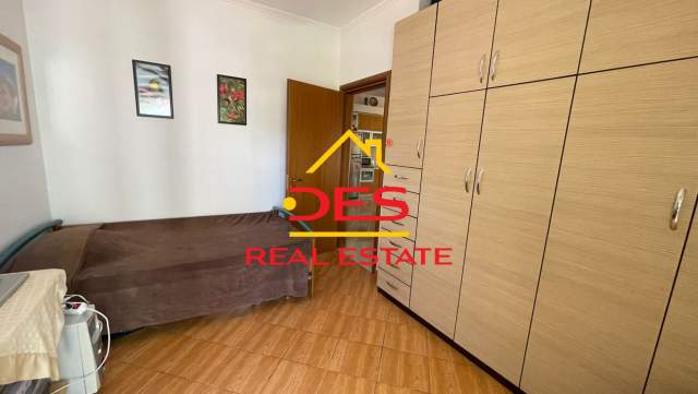 Vlore, jepet me qera apartament 2+1+A+BLK Kati 8, 120 m² 300 Euro