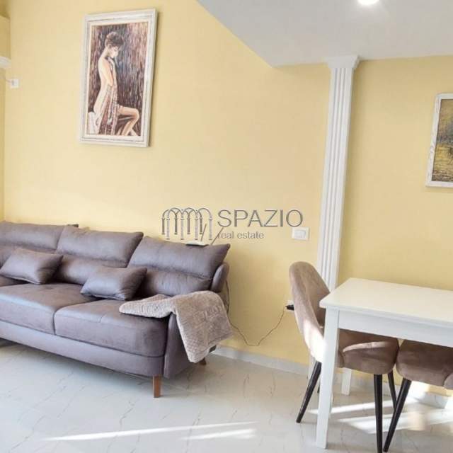 Tirane, shitet apartament Dublex Kati 1, 53 m² 63.000 Euro (Rruga e Dibres)