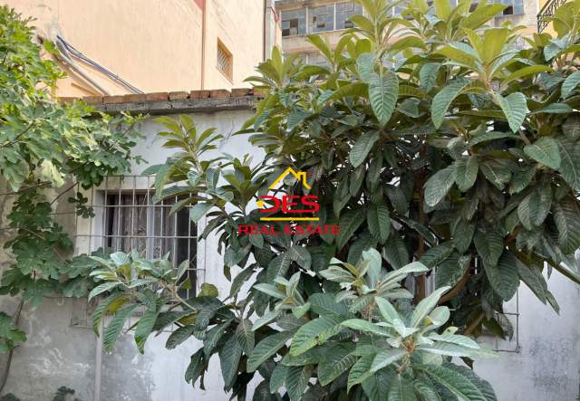Vlore, shitet shtepi 1 Katshe Kati 0, 63 m² 55.000 Euro (Rruga Tansballkanike Vlore)