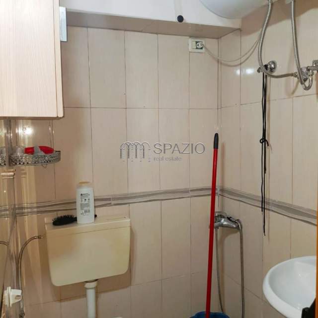 Tirane, shitet apartament 2+1 Kati 1, 95 m² 120.000 Euro (Rruga Kosovareve)