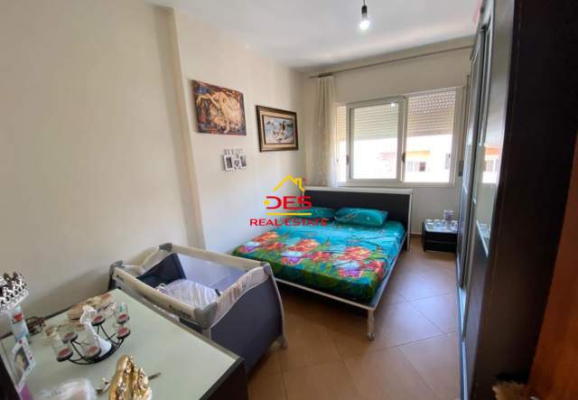 Vlore, jepet me qera apartament Kati 7, 73 m² 250 Euro (Rruga Hasan Kushta)