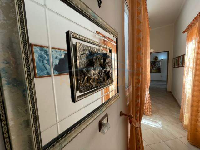 Durres, shitet apartament duplex 3+1+BLK Kati 6, 402 m² 240.000 Euro (PLAZH-HEKURADHA)