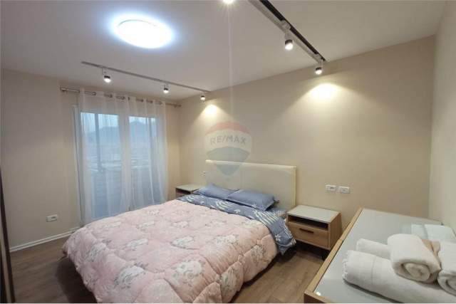 ofert apartament 65 m² 650 Euro (komuna e parisit)