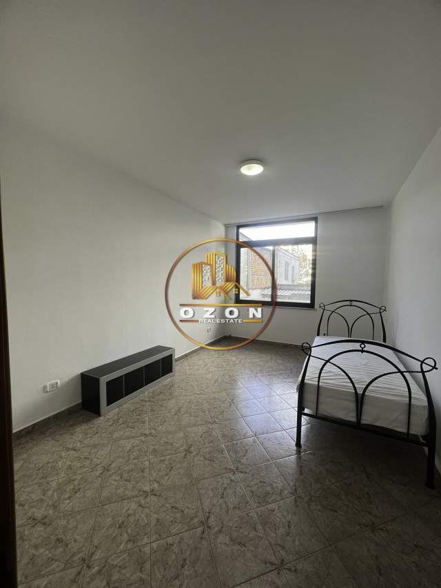 Tirane, jepet me qera apartament 2+1+BLK Kati 2, 100 m² 350 Euro (21 Dhjetori)