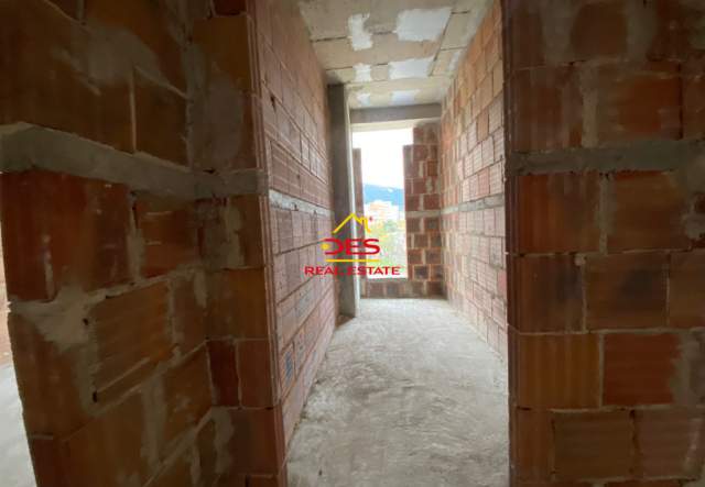 Vlore, shitet apartament 1+1+BLK Kati 4, 67 m² 87.750 Euro (Rruga Dhimiter Konomi, Vlore)