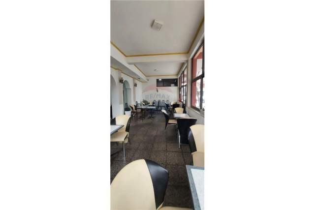 Tirane, jepet me qera lokal Kati 0, 120 m² 500 Euro (Siri Kodra)