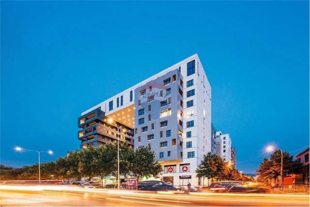 Tirane,  apartament 140 m² 252.000 Euro (rruga e kavajes)