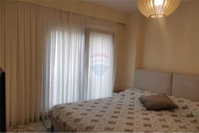 Tirane, jepet me qera apartament 72 m² 650 Euro