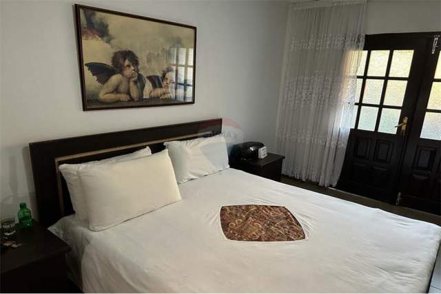 Tirane, shitet apartament 2+1+A+BLK 160 m² 160.000 Euro (beb rexha)