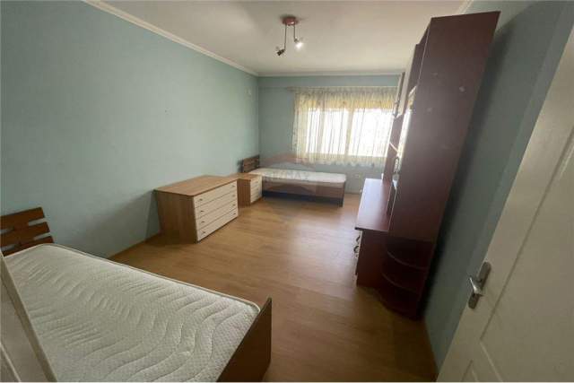 Tirane, jap me qera apartament 550 Euro (21 dhjetori)