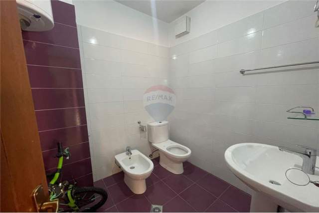 Tirane, jepet me qera apartament 2+1+A+BLK Kati 2, 112 m² 600 Euro (21 dhjetori)