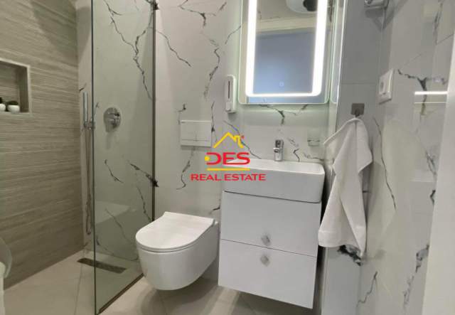 Vlore, shitet garsonier 34 m² 65.000 Euro (Rruga Murat Terbaci)