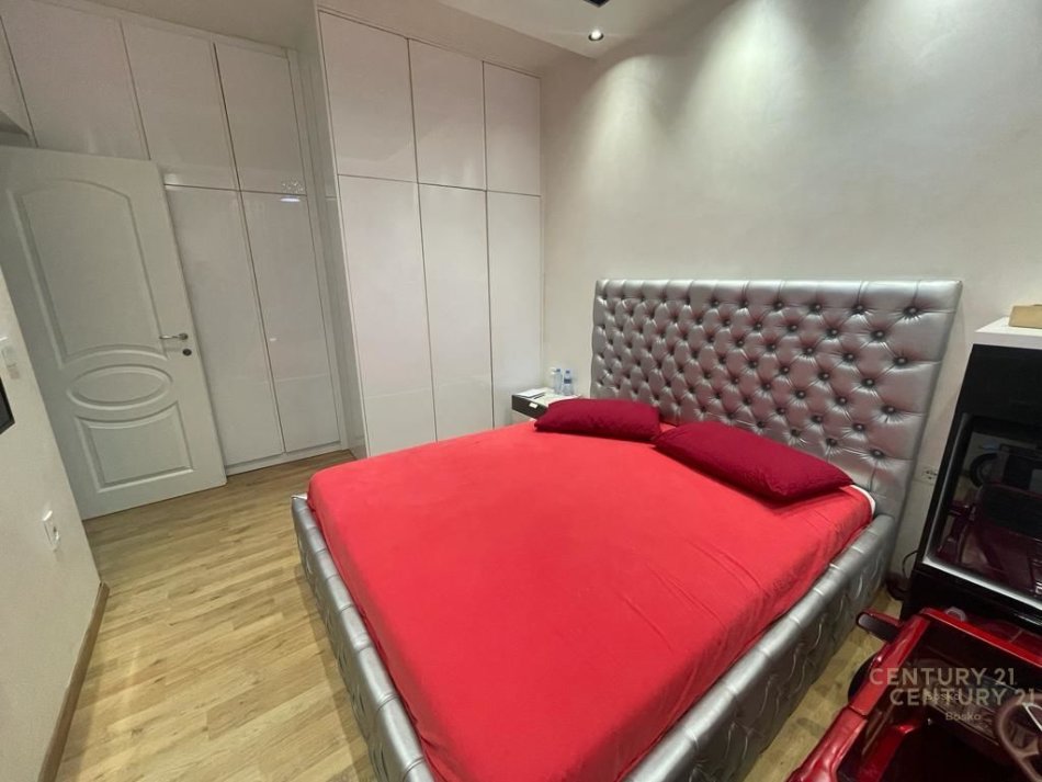 Tirane, shitet apartament 2+1 Kati 2, 63 m² (don bosko)