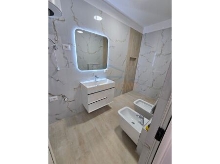 Tirane, shitet apartament 2+1 Kati 3, 73 m² 173.000 € (prane Institutit te Higjenes, rruga e Elbasanit, Tirane AREA42610)