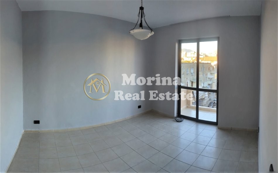 Tirane, jepet me qera apartament 2+1 Kati 5, 70 m² 400 € (Rruga e Kavajes)