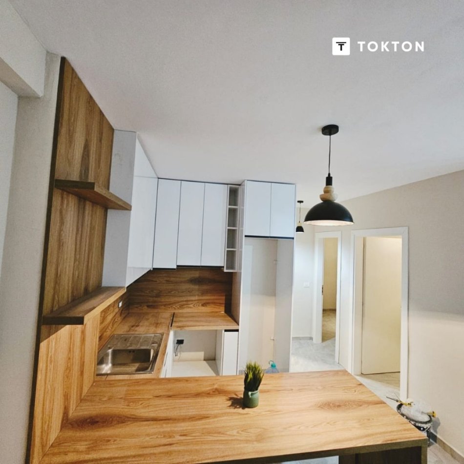 Tirane, shitet apartament 2+1 Kati 1, 75 m² 84.900 € (Rruga e Dajtit, Fresku, Tiranë, TT 1480)