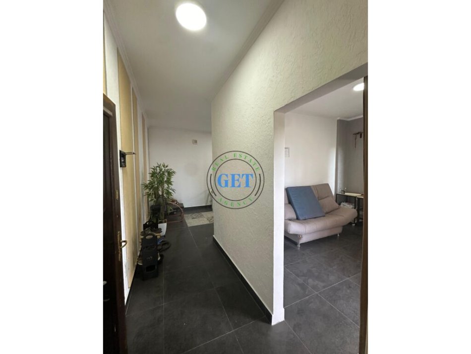 Durres, shitet apartament+verande | Penthouse 1+1+Ballkon Kati 5, 80 m² 85.000 € (Shkembi Kavajes, Durres)