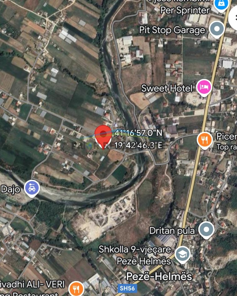 Tirane, shitet truall , 3.300 m² 159.000 € (Vaqarr)