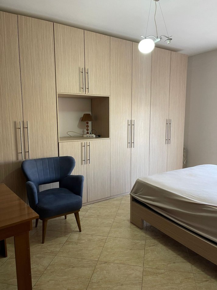 Tirane, shitet apartament 2+1 Kati 4, 114 m² 165.000 € (Rruga Stavri Themeli)