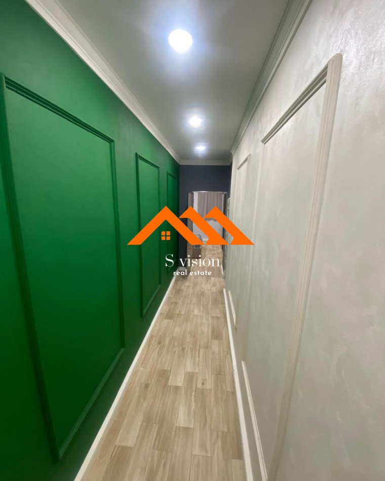 Durres, jepet me qera apartament 1+1 Kati 0, 400 € (Vollga,Rruga Anastas Durrsaku)