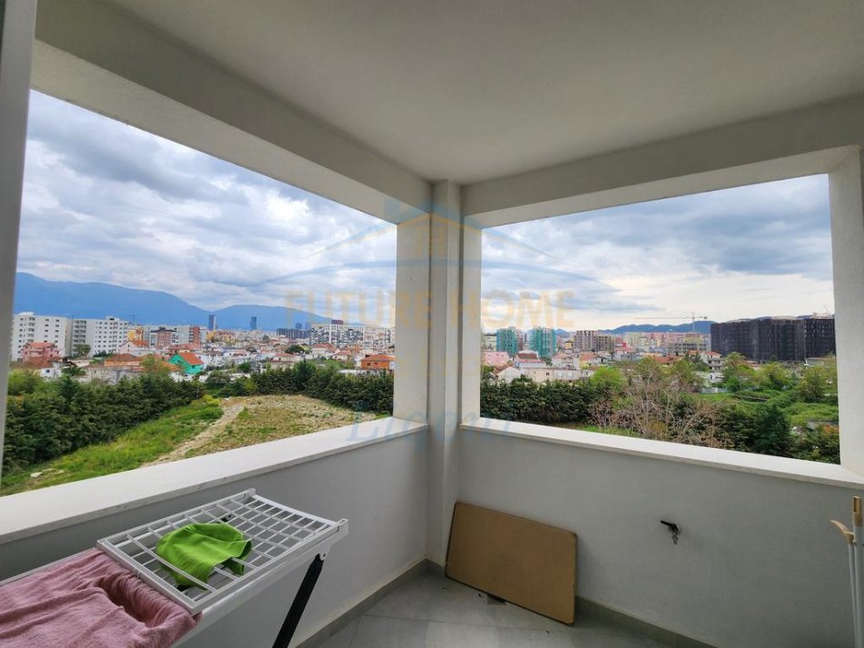 Tirane, jepet me qera apartament 1+1+Parkim, Kati 4, 70 m² 600 € (Unaza e Re, River Residence)