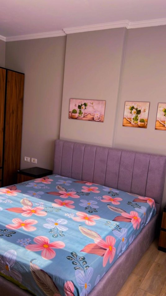 Tirane, jepet me qera apartament 2+1 Kati 7, 108 m² 500 € (Astir)