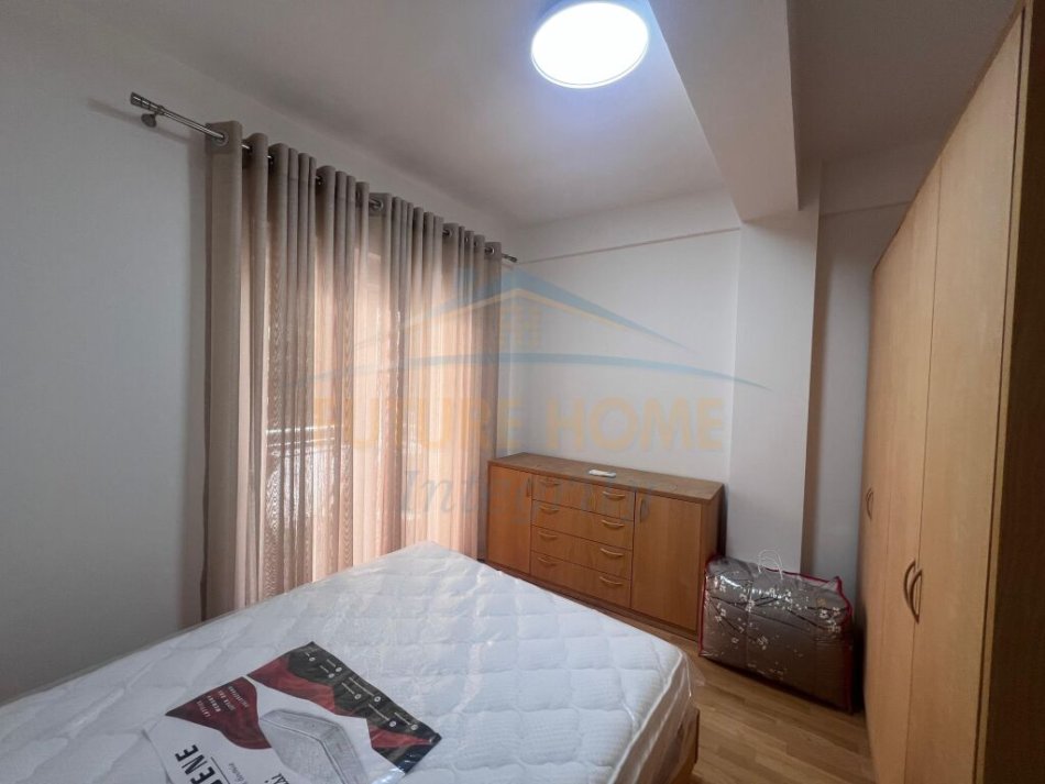 Tirane, jepet me qera apartament 1+1 Kati 2, 67 m² 550 € (Residenca Touch Of The Sun,Tiranë.)