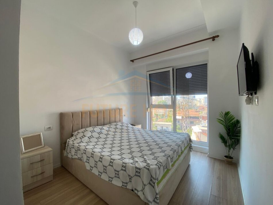 Tirane, jepet me qera apartament 2+1 Kati 5, 90 m² 600 € (Kompleksi Marga)