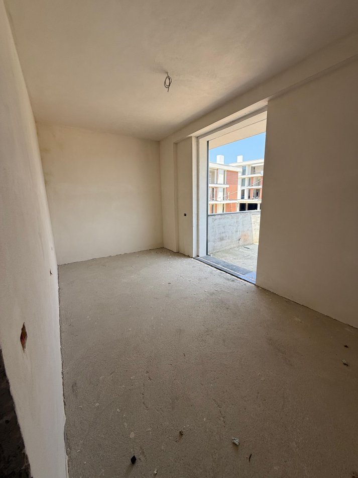 Tirane, shitet apartament 2+1 Kati 1, 144 m² 288.160 € (Tulipan Residence)