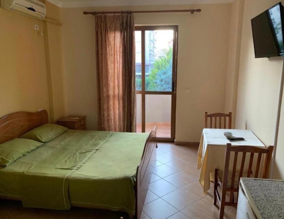 Durres, shitet hotel , 1.230 m² 1.300.000 € 