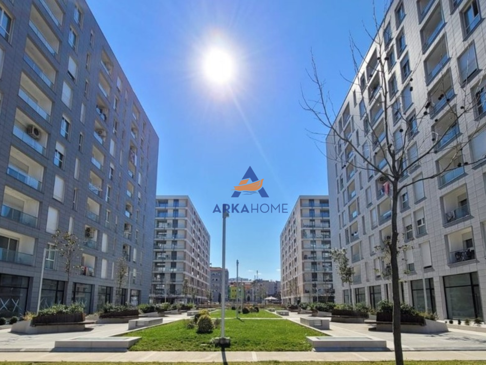 Tirane, jepet me qera apartament 1+1+Ballkon Kati 1, 60 m² 600 € 