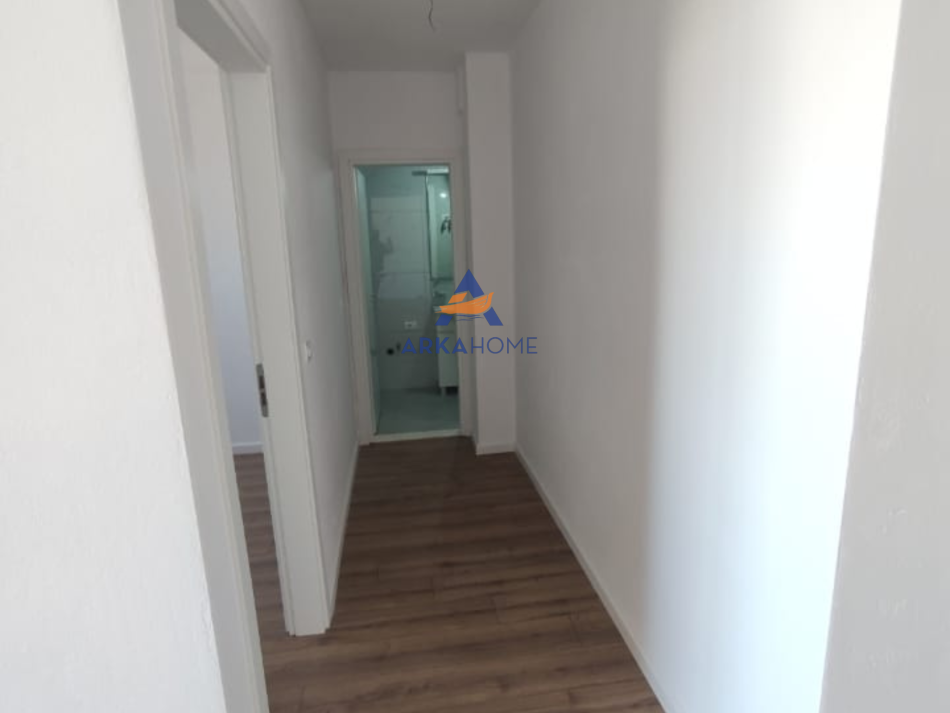 Tirane, shitet apartament 1+1+Ballkon Kati 4, 63 m² 83.000 € (RESIDENCA TOM DOSHI,SHKOZË)