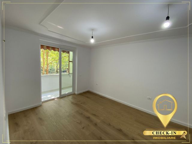 Tirane, shitet apartament 2+1+Ballkon Kati 3, 70 m² 160,000 € (Gjykata e Rrethi, Ekspozita)