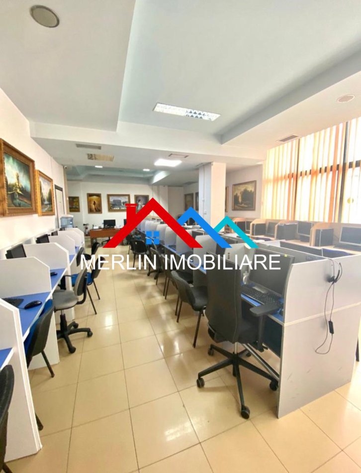 Tirane, Shitet ambjent biznesi Kati 0, 217 m² per  600,000 € (Ne rrugen e Elbasanit,  rruga Stavro Vunjai)