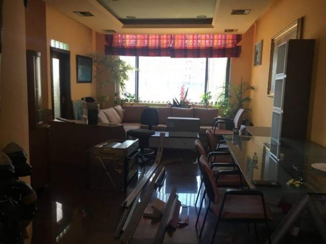 Tirane, jepet me qera apartament 2+1+BLK Kati 9, 125 m² 550 Euro (Zogu i Zi)