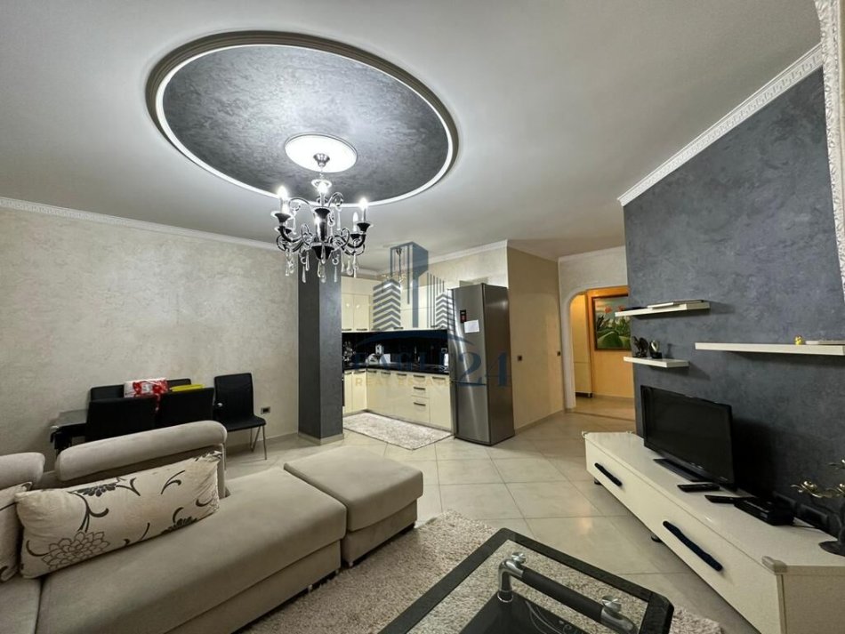Shitet Apartament 3+1 ne Fresk totalisht i kompletuar