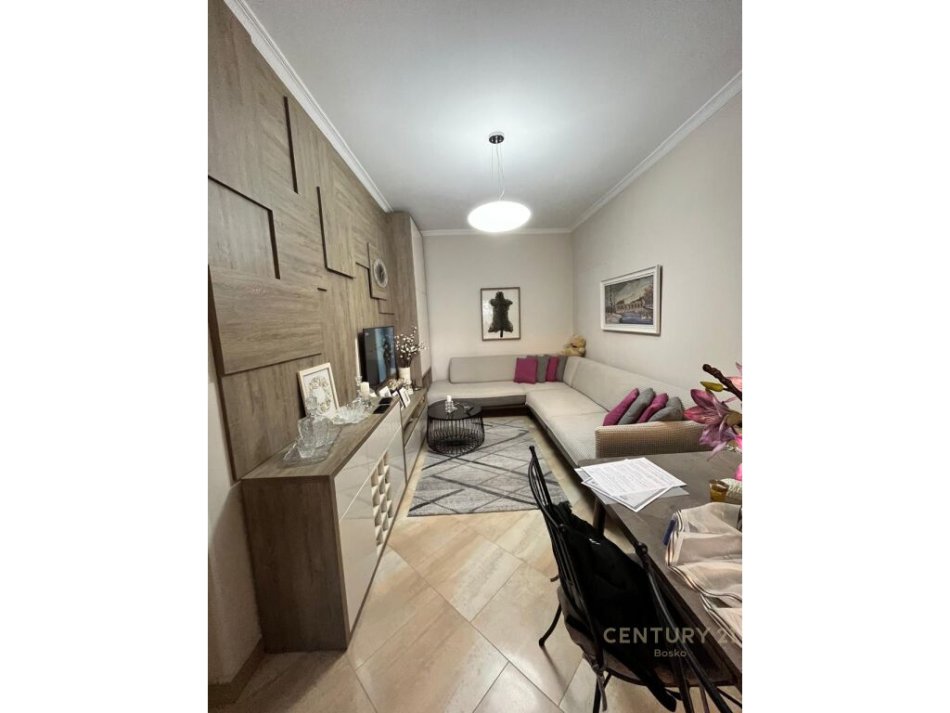 Tirane, shitet apartament 1+1 Kati 0, 86.000 € (Ne Don Bosko)