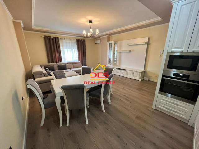 Elbasan, shitet apartament 1+1+BLK Kati 8, 107 m² 60.000 Euro