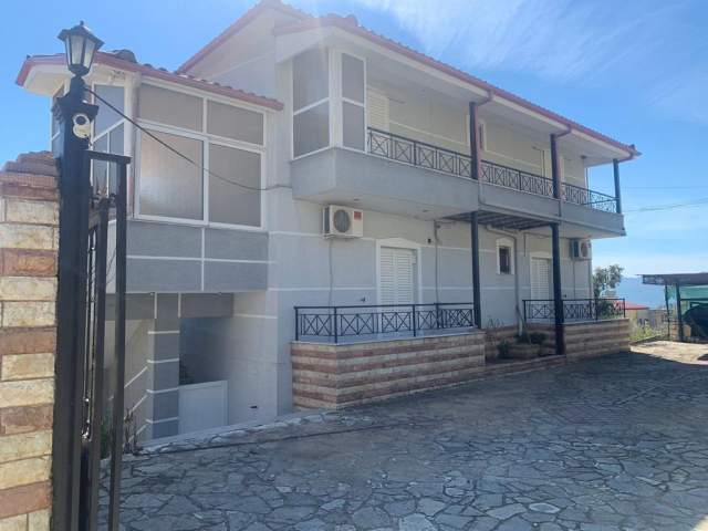 Delvine, shitet 2+1+BLK Kati 3, 500 m² 220.000 Euro (delvine)