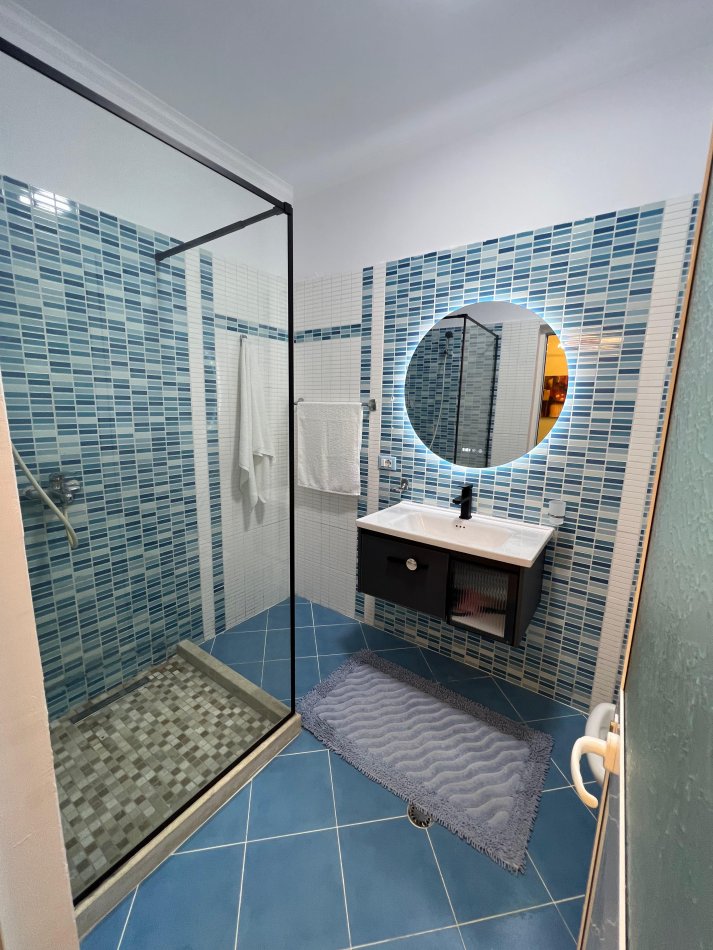 Tirane, shitet apartament 2+1+Ballkon Kati 3, 89 m² 145.000 € (Astir , Bulevardi Migjeni)